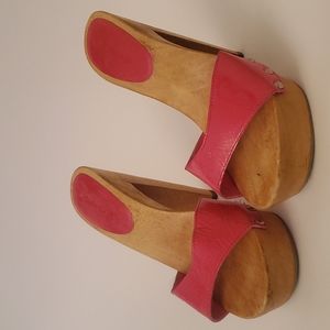 Wooden Bebe mules pink heels with platform size 7 leather